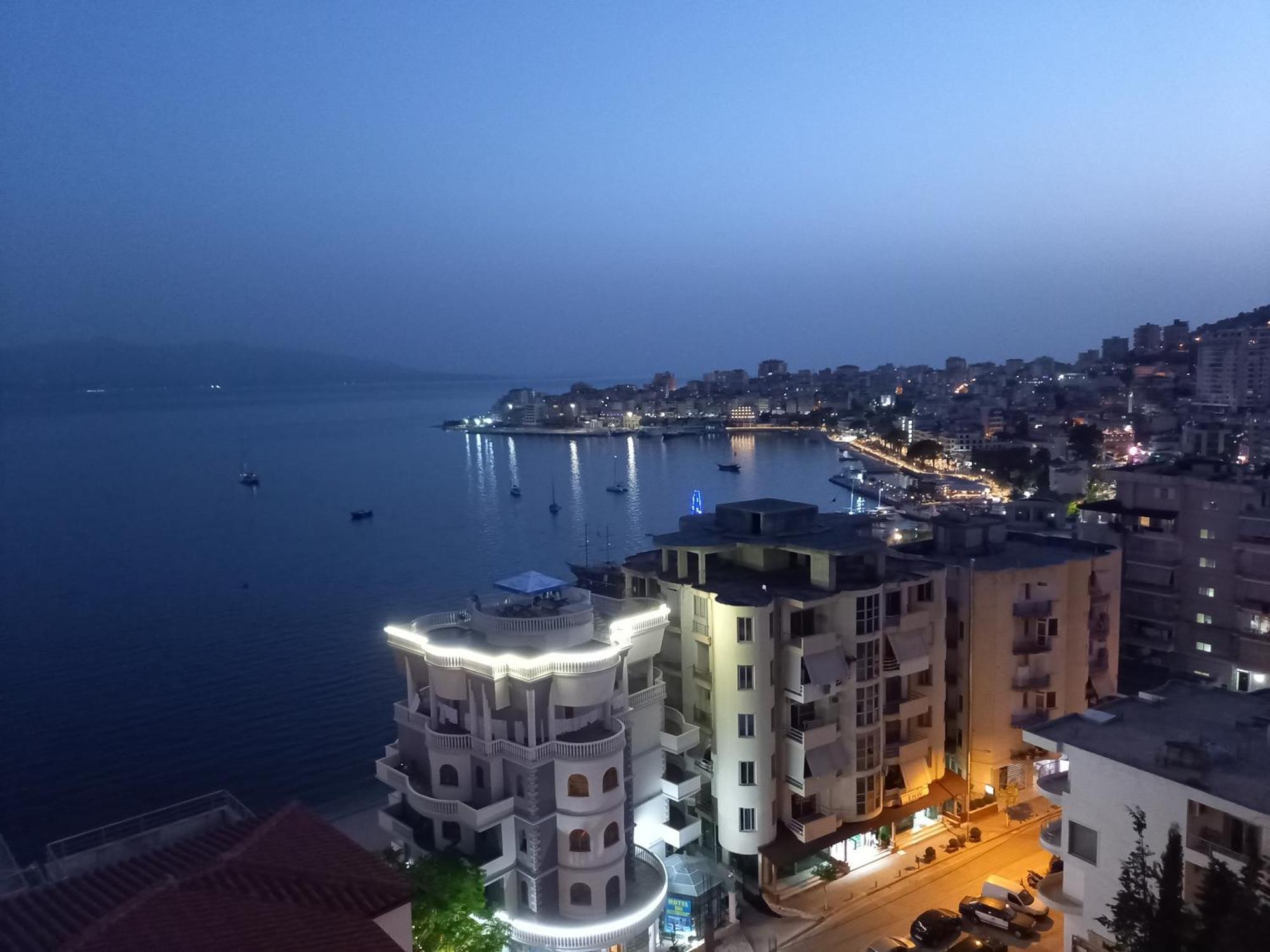 Bay View Apartment Sarandë Eksteriør billede